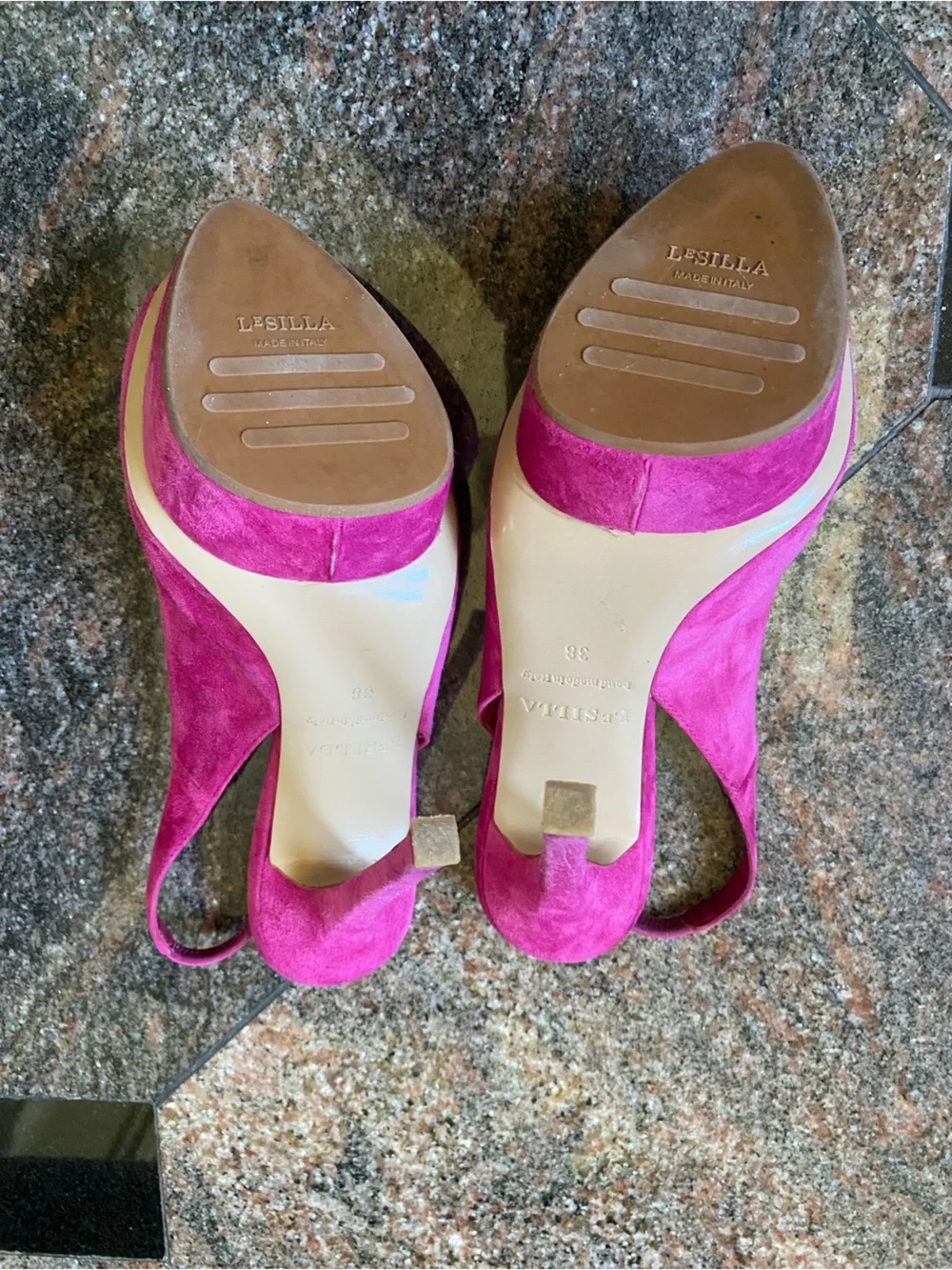 Le Silla pre owned